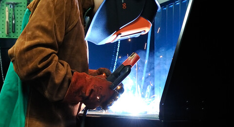 scholen-aan-zee_teaser-student-welding using draftmax 