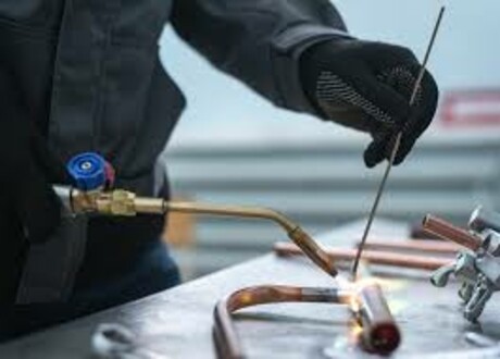 solder-gas-pipe-_-shutterstock_2332102589.jpg