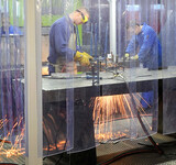 Extraction hood XL removes welding fumes in training facility